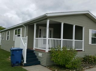 100 Cherryhill Dr, Davison, MI 48423