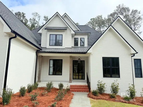 22576 Main St, Fairhope, AL 36532