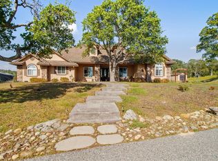 30415 Big Rock Ln, Coarsegold, CA