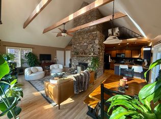 103 Orchard Mountain Rd, Saluda, NC 28773