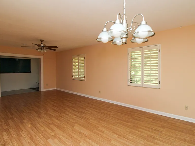 4300 Gulfstream Dr #2D — Photo 15
