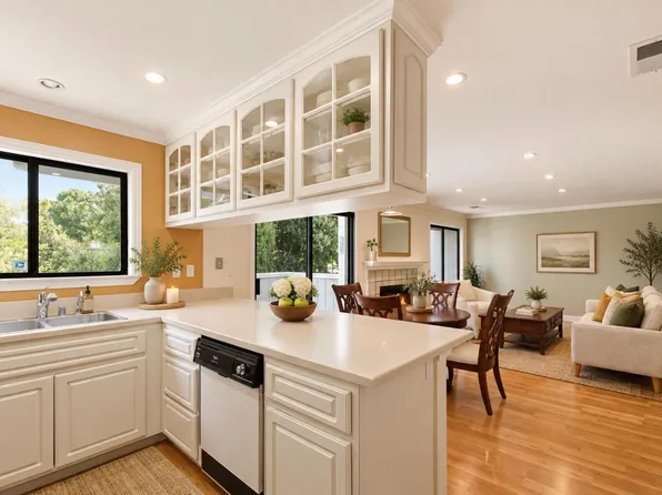 55 Hector Lane W, Novato, CA 94949