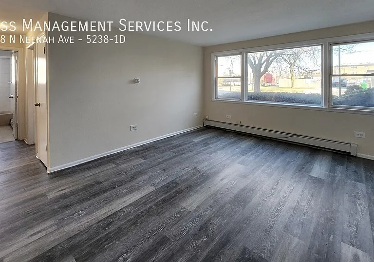 5238 N Neenah Ave #1D — Photo 4