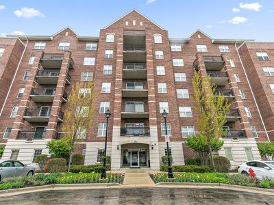 390 W Mahogany Ct UNIT 410, Palatine, IL, 60067