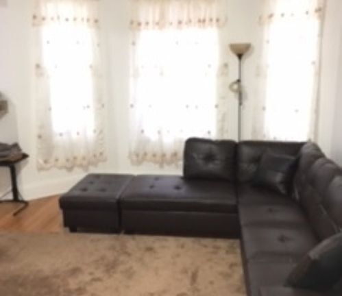 2nd image of 6321 N Artesian Ave APT 2E