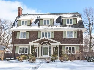 330 Newcastle Rd, Rochester, NY 14610