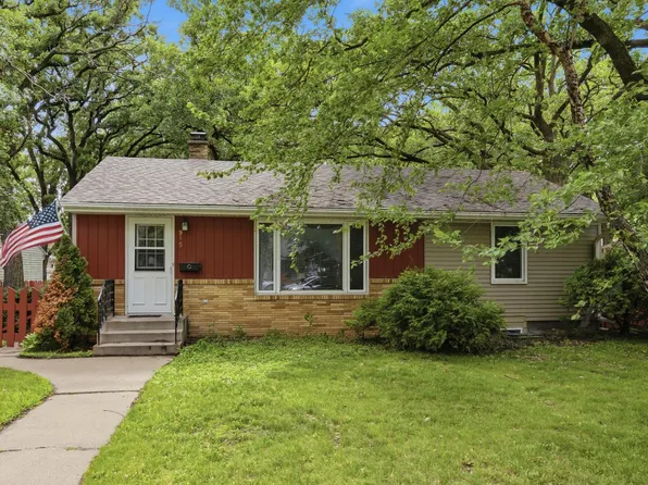 915 River Ave S, Sauk Rapids, MN 56379