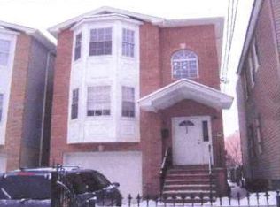 338 S 19th St, Newark, NJ 07103