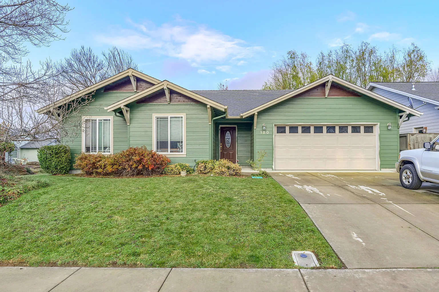 180 Deborah Dr photo 1