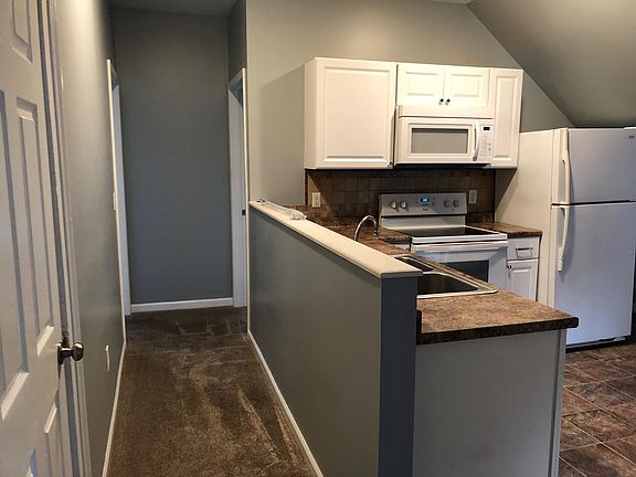 5th image of 132 W Sanborn Ave APT 4