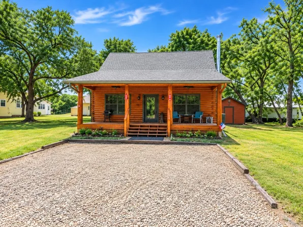 288 Clayton Dr, Pottsboro, TX 75076