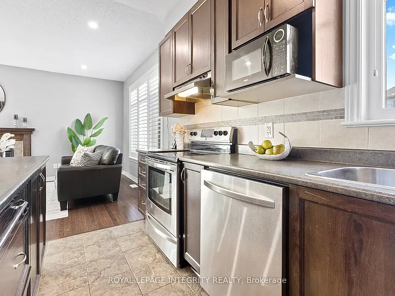 179 Flat Sedge Cres — Photo 11