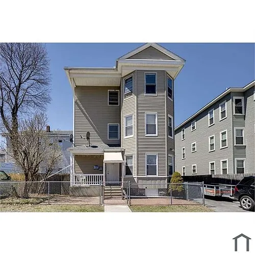 114 Beaverbrook Pkwy #3 Photo 1