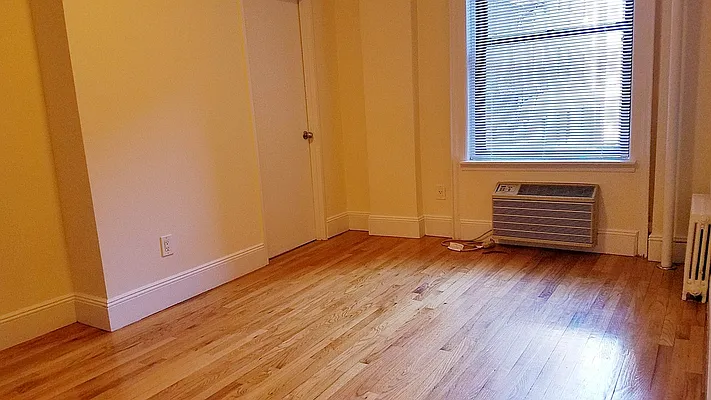 Rented by Corcoran | media 19