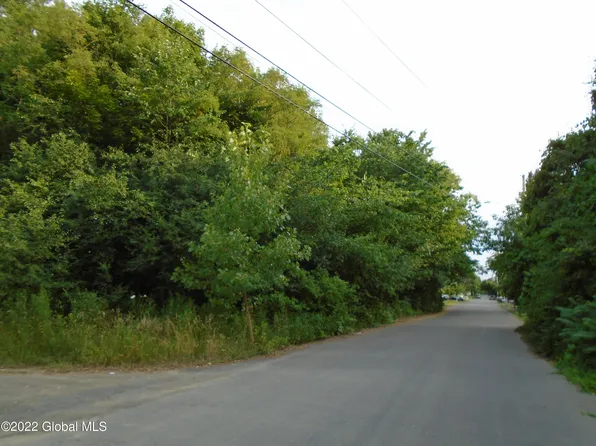 00 Avenue B, Schenectady, NY 12308