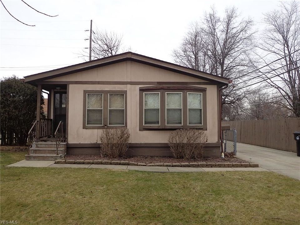 1st image of 14616 Saint James Ave
