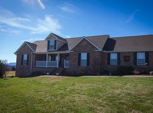 1339 Hodges Bend Rd, Sevierville, TN 37876