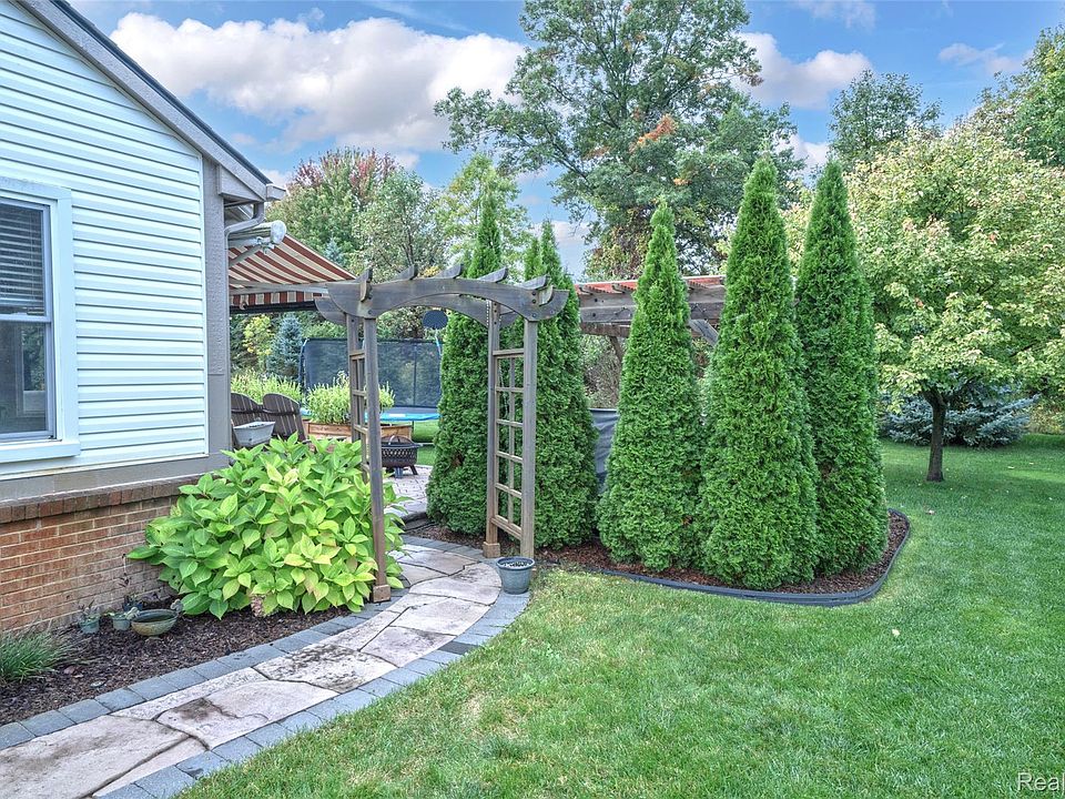 10199 Wellington Dr, photo 21