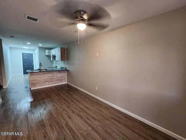 7838 Mount Latona Dr #D — Photo 2