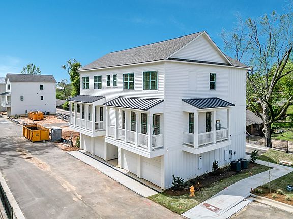 4th image of 1016 Molly Barr Rd #2