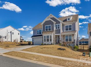 16203 Tulloch Rd, Charlotte, NC 28278