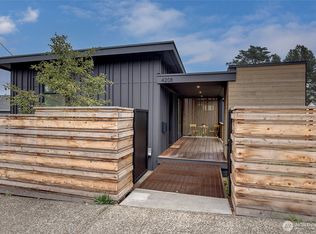 4208 28th Ave W, Seattle, WA 98199