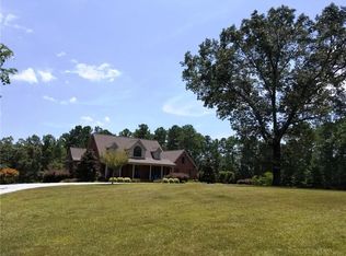 387 Sonlit Way, Seneca, SC 29672