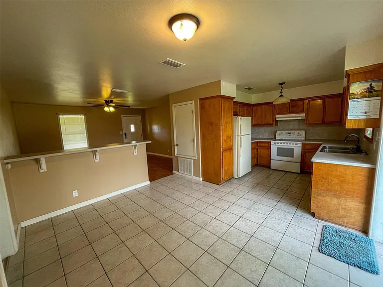 401 Anderson Rd — Photo 6
