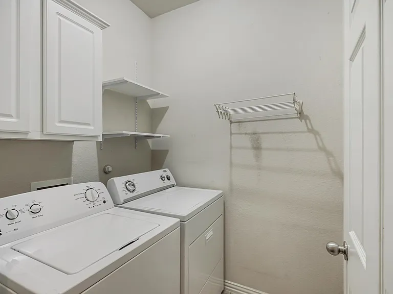 957 Turnstone Trl — Photo 16