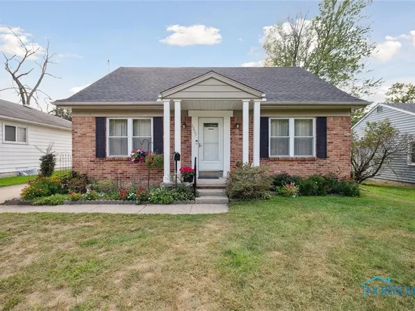 5233 Adella St, Toledo, OH 43613
