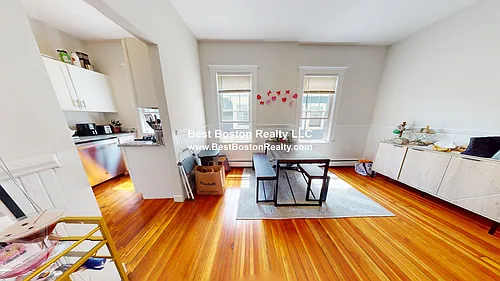 171 Tremont St Photo 1
