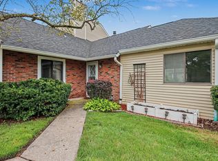 1100 Saratoga Ln #1100, Chesterton, IN 46304