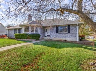 825 Cimarron Cir, Farmington, MO