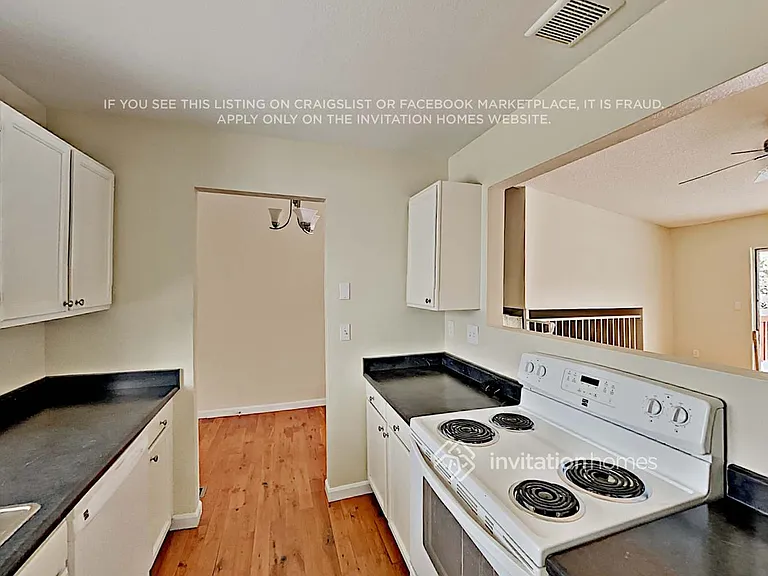 5840 S Perth Pl — Photo 12