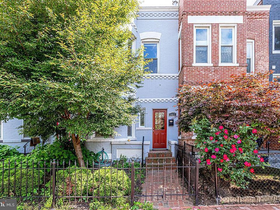 1st image of 1417 G St NE