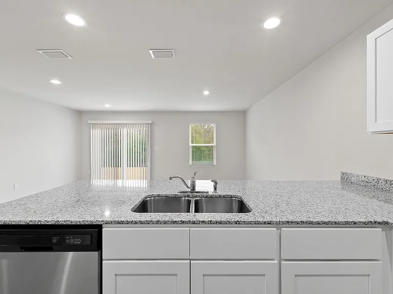 630 Whispering Creek Ave — Photo 17