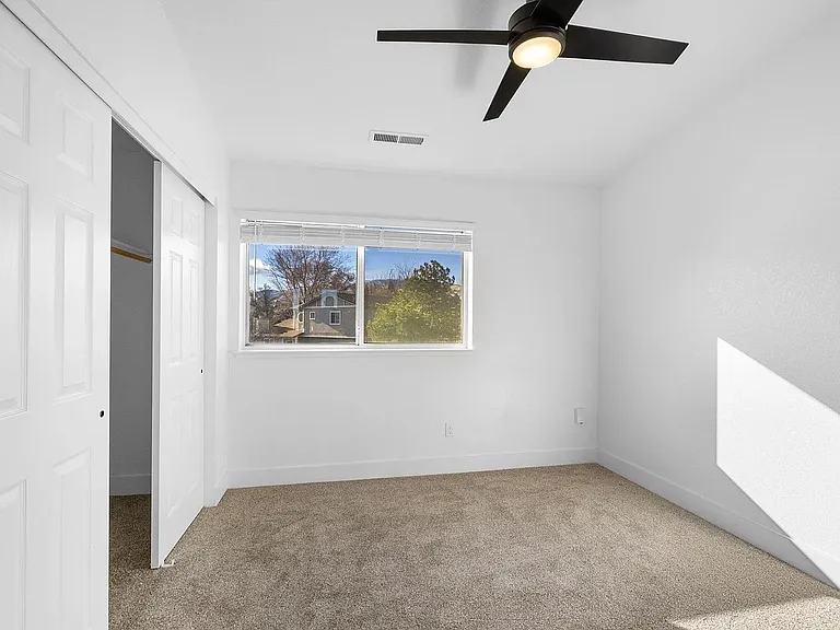 2170 Cobblestone Ct — Photo 39