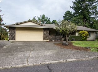 20801 SE Lansing Ln, Damascus, OR 97089