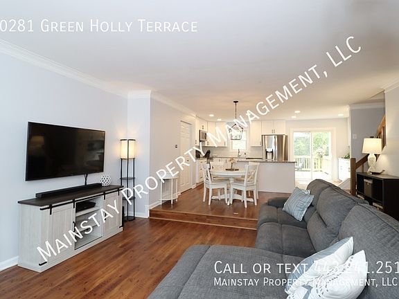 4th image of 10281 Green Holly Ter
