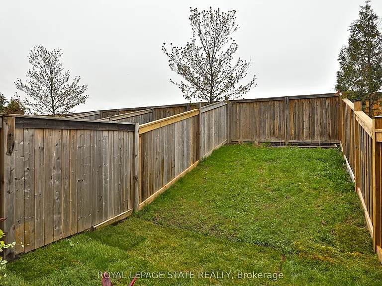 45 Edenrock Dr — Photo 25