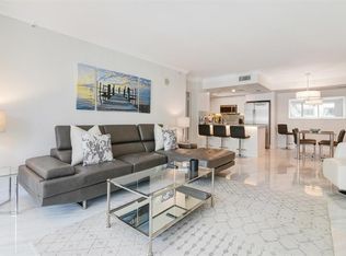 99 SE Mizner Blvd APT 333, Boca Raton, FL 33432