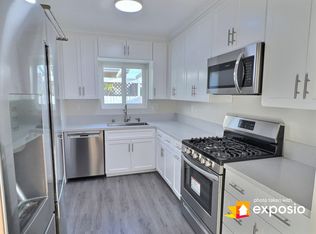 1700 Van Horne Ln, Redondo Beach, CA 90278