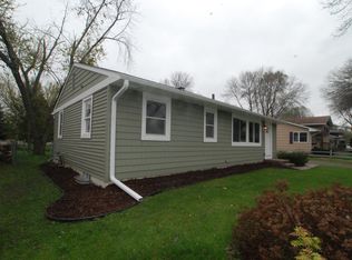 2330 Roth Pl, White Bear Lake, MN 55110