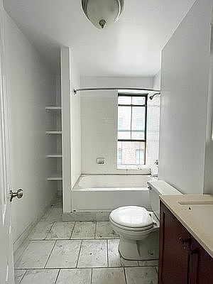 5th image of 433 E 75th St #1A