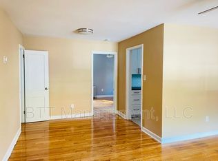 8800 Plymouth St APT 3, Silver Spring, MD 20901