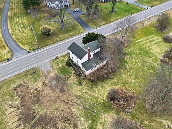 4th image of 5819 Ontario Center Rd