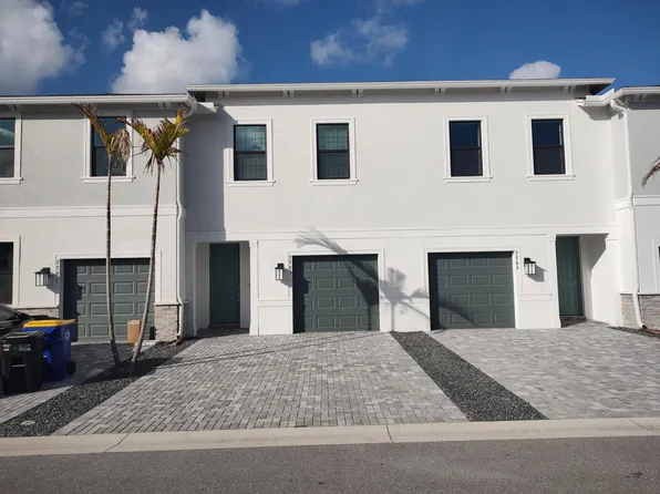 7783 SW Bentley Lane, Stuart, FL 34997