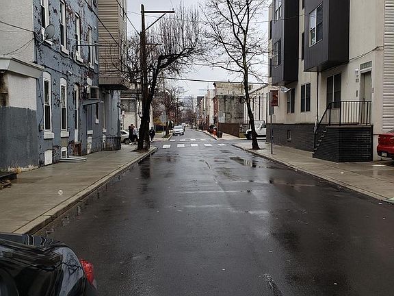 2nd image of 1804 N Bouvier St Floor 3