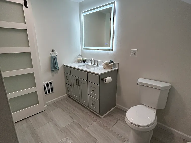9409 Hamilton St — Photo 14
