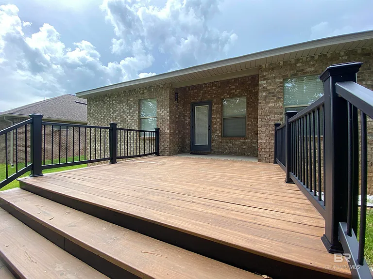 24304 Raynagua Blvd — Photo 16